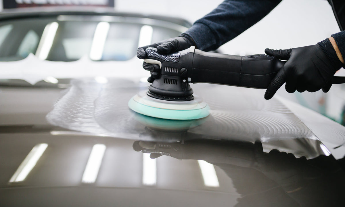 Safe-Shield: banner over de basis van autopolijsten met handleiding voor glans en bescherming